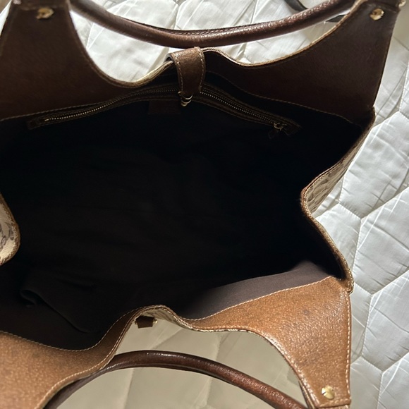 Authentic Gucci bag from Neiman’s hobo style cute bag - Picture 3 of 4